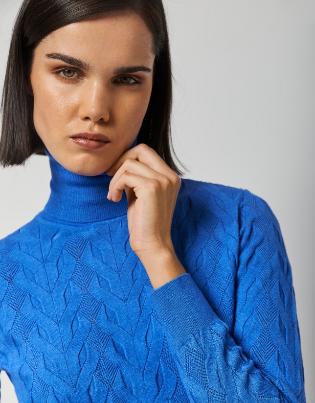 Klein blue thick knit sweater with turtleneck