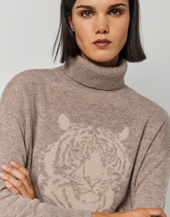Jersey lana y cachemere punto jacquard cámel con tigre
