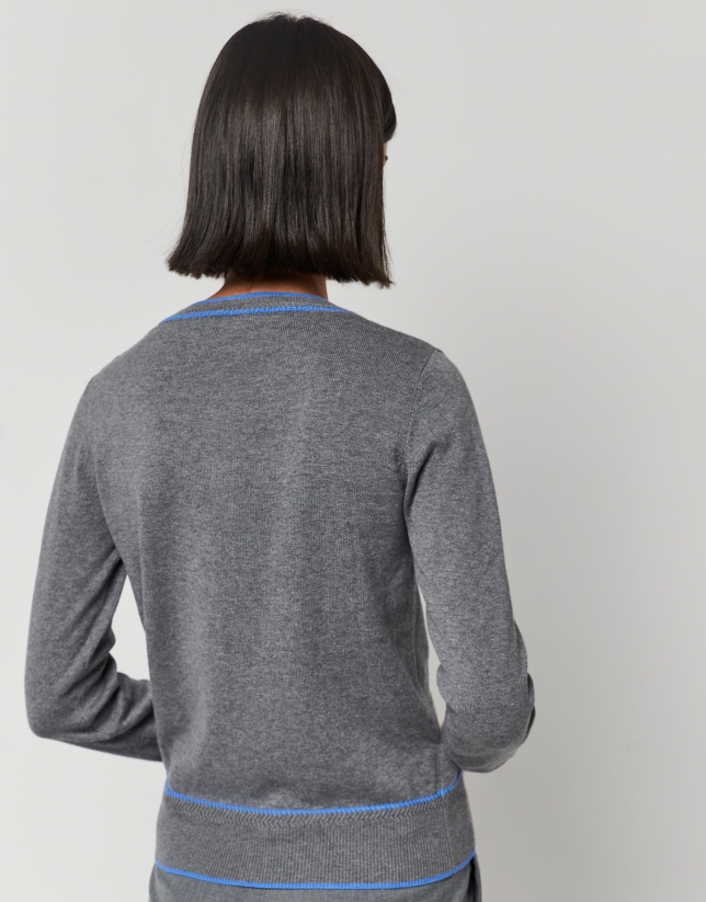 Gray fine knit sweater with blue trim
