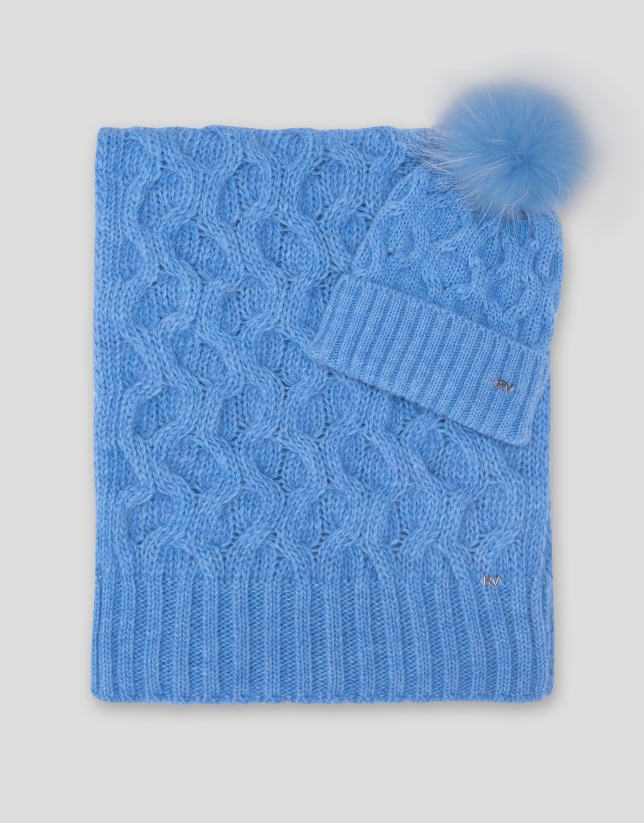 Light blue knit cap with geometric design