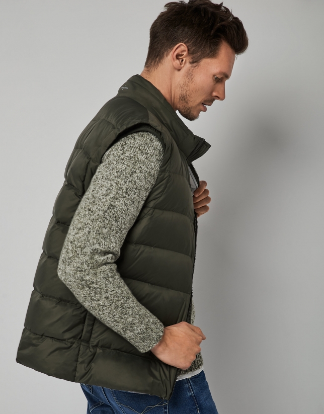 Kakhi green and white quilted vest