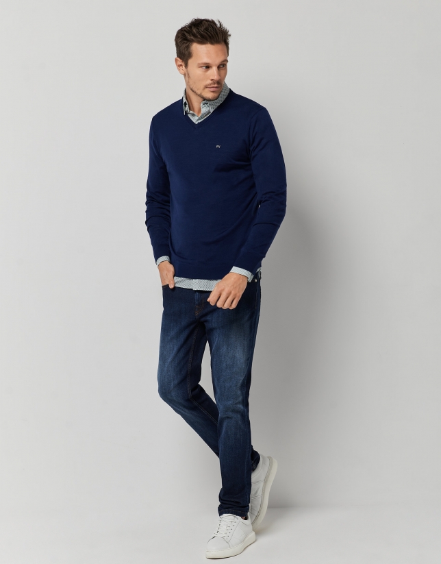 Klein blue wool sweater with V-neck 