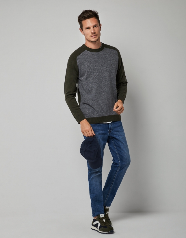 Gray and khaki wool and cashmere sweater