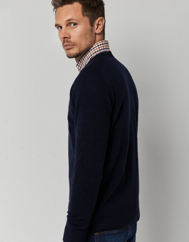 Jersey lana color marino bordado contraste