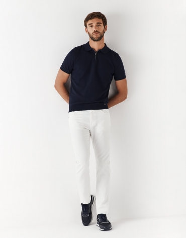 White slim fit pants with five pockets
