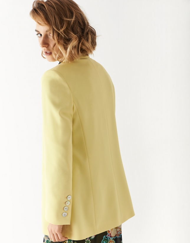 Yellow crepe blazer with one button