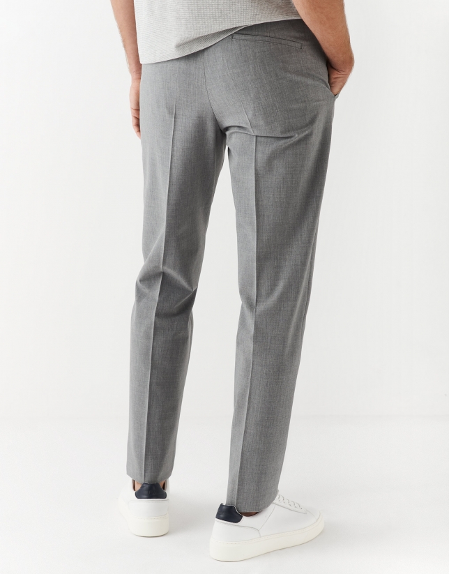 Pantalón cintura elástica color gris