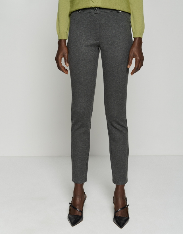 Gray coupe knit slim fit elastic pants