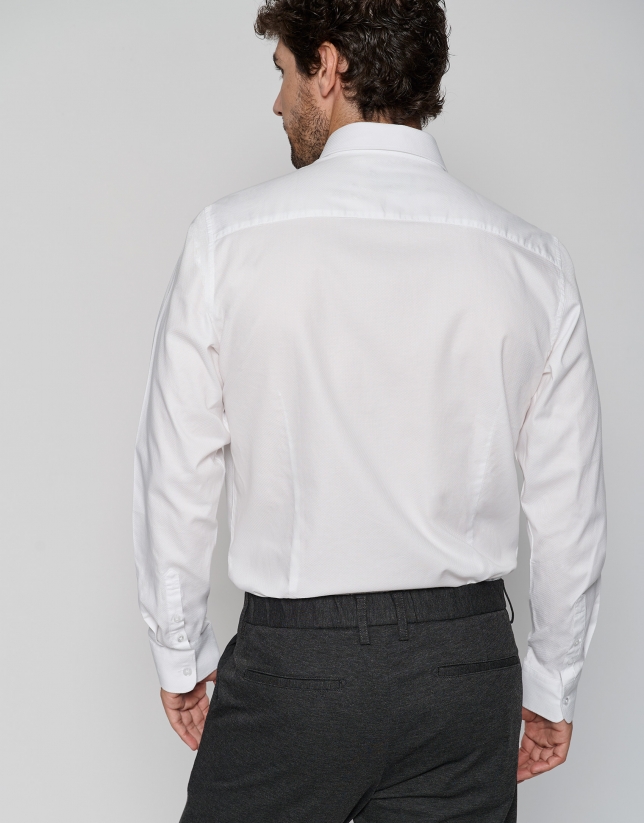 White structured slim sport shirt