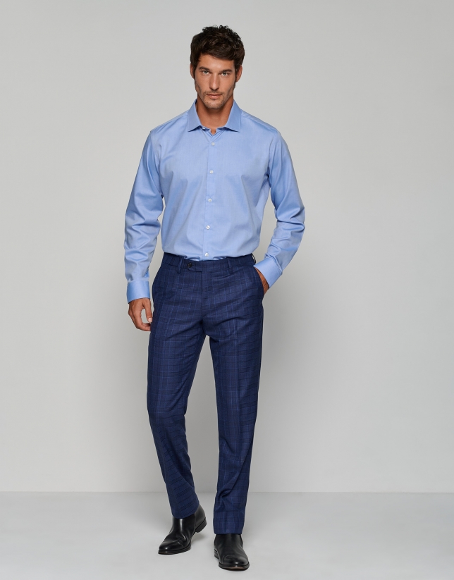 Half-canvas, slim fit suit with navy blue checked pattern