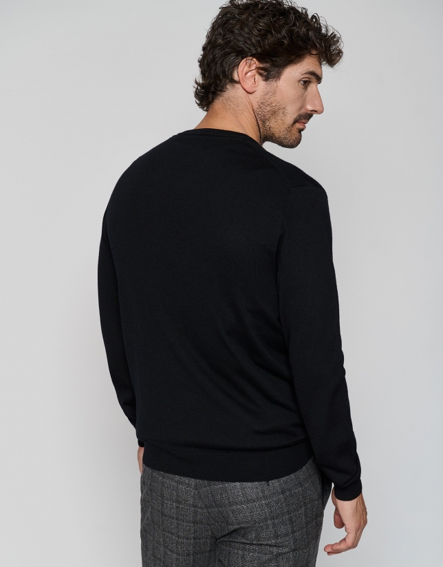 Dark wool sweater with V-neck 