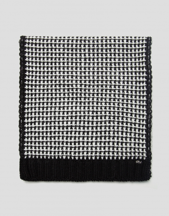 Black and white wool and alpaca scarf