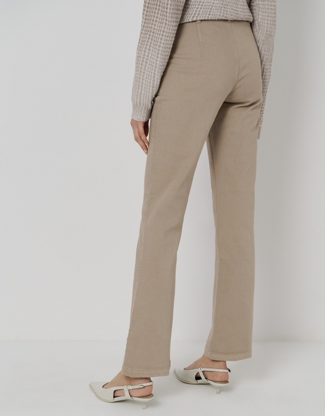 Camel cotton twill pants with patch pockets