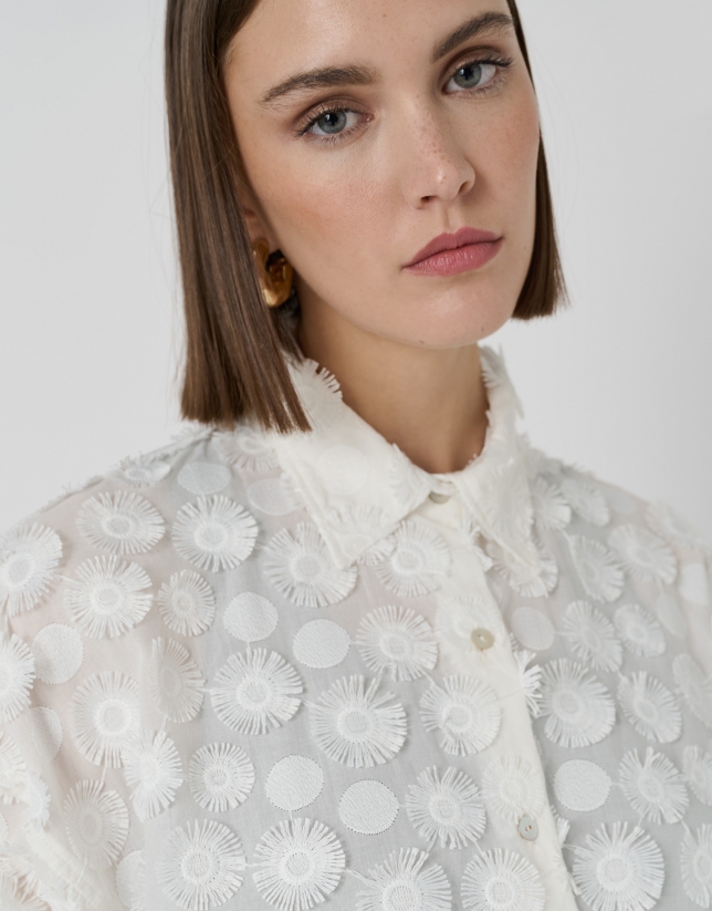 White oversize fil coupé blouse with circle design