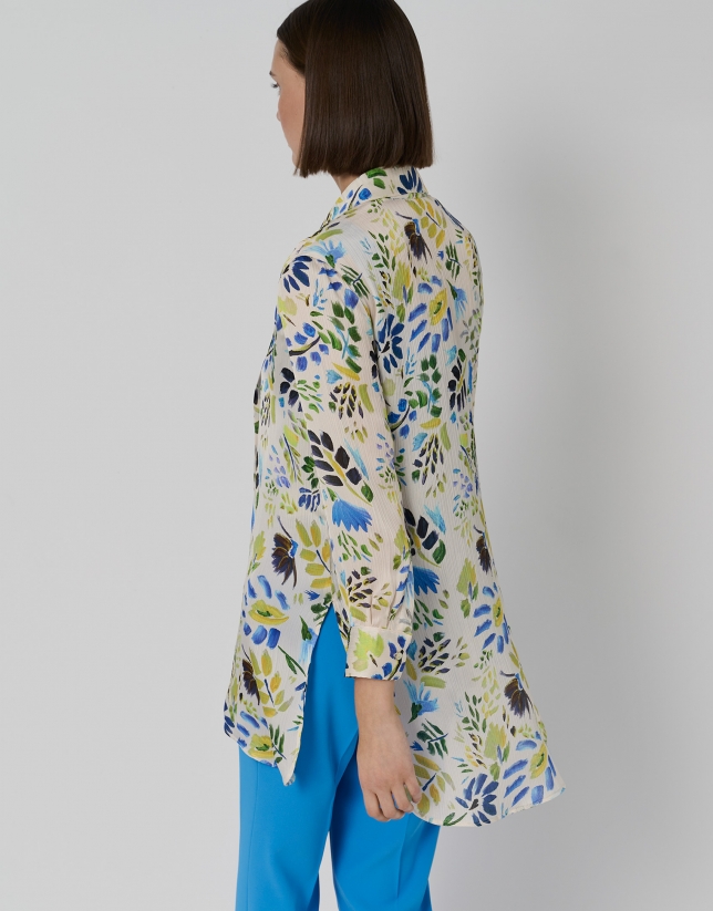 Oversize cheesecloth blouse with blue floral print