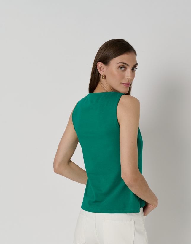 Green cotton top with slanted armholes