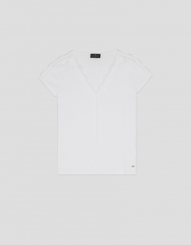 Camiseta de manga corta y escote pico algodón blanco y encaje