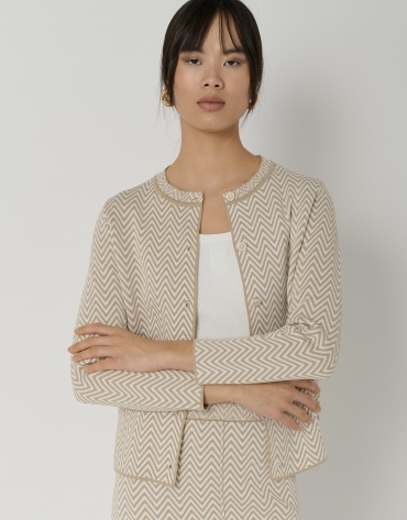 Sand-coloured zig-zag knit jacket