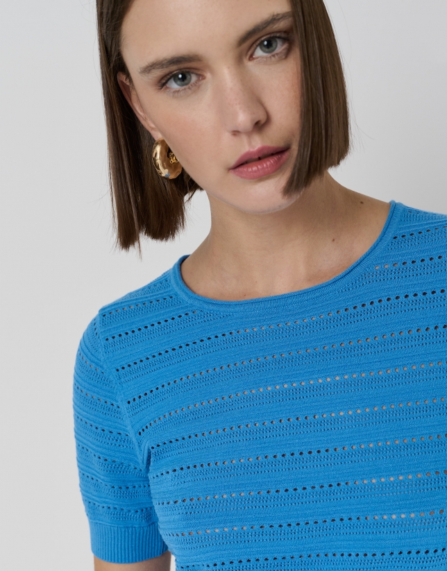 Blue openwork sweater with short sleeves