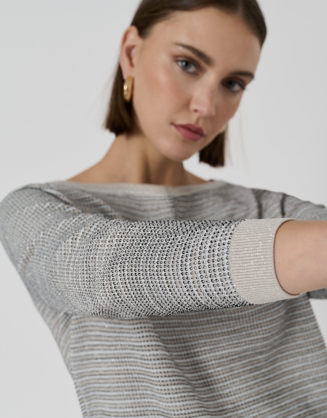 Gray knit sweater with geometric print and silver lurex