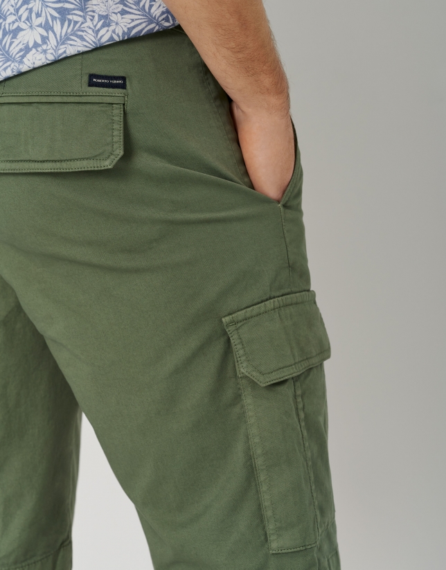Dyed khaki green cargo bermuda pants
