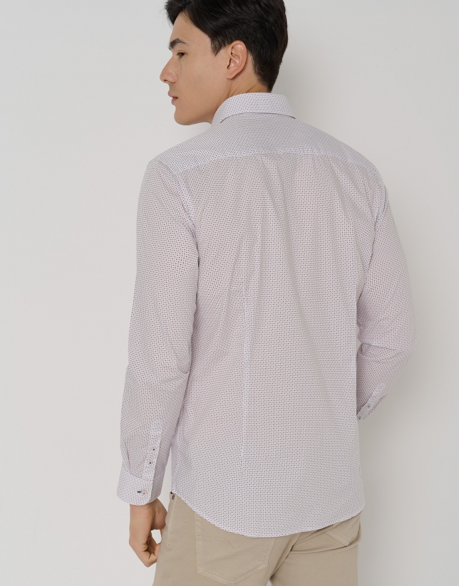 White sport shirt with fuchsia/navy geometric print