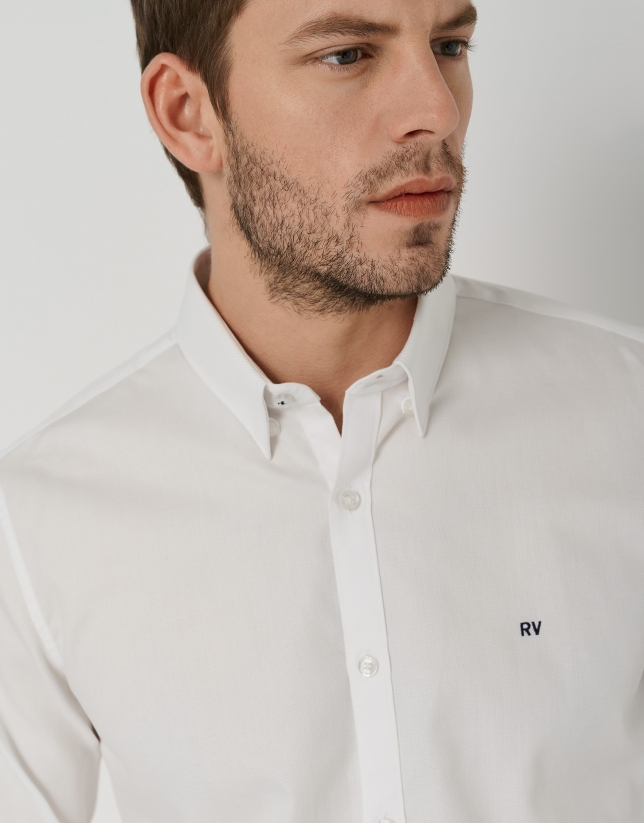 White slim fit sport shirt with structure