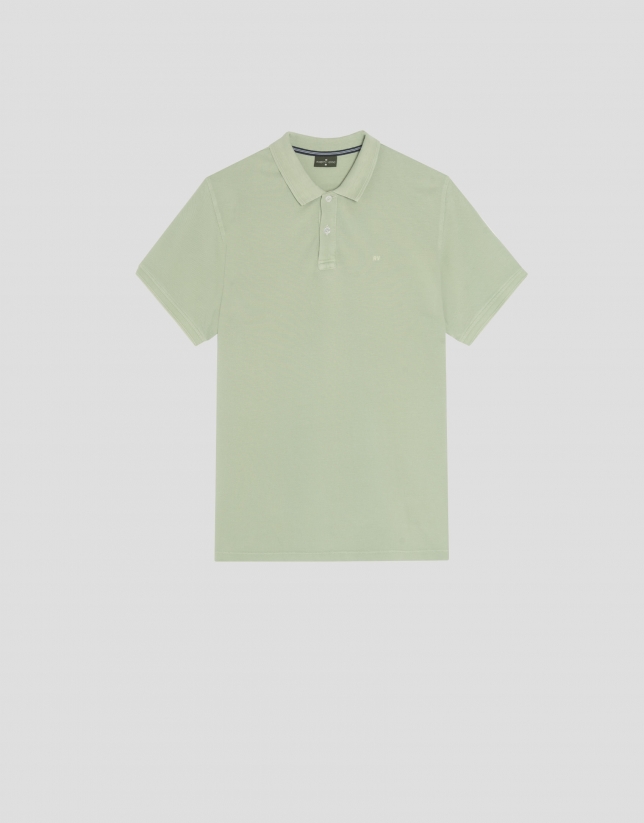 Dyed caqui piqué polo shirt with short sleeves