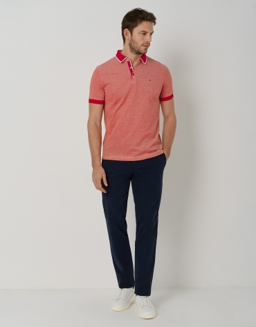 Red two-color piqué polo shirt with short sleeves