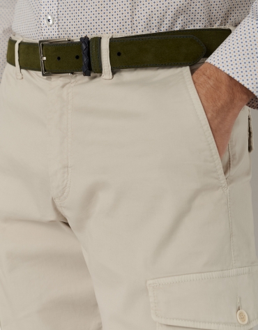 Khaki suede belt with navy blue contrasts