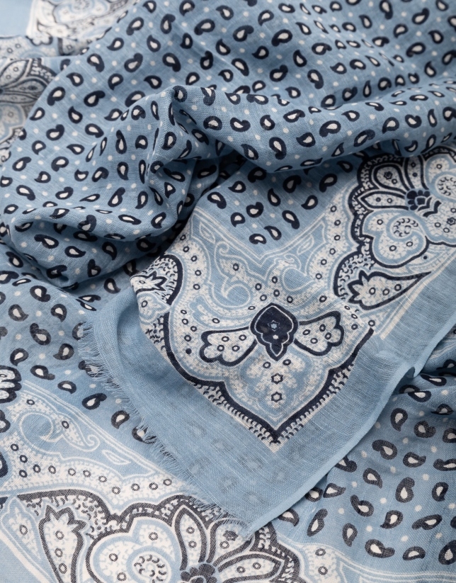 Foulard scarf with blue tone print