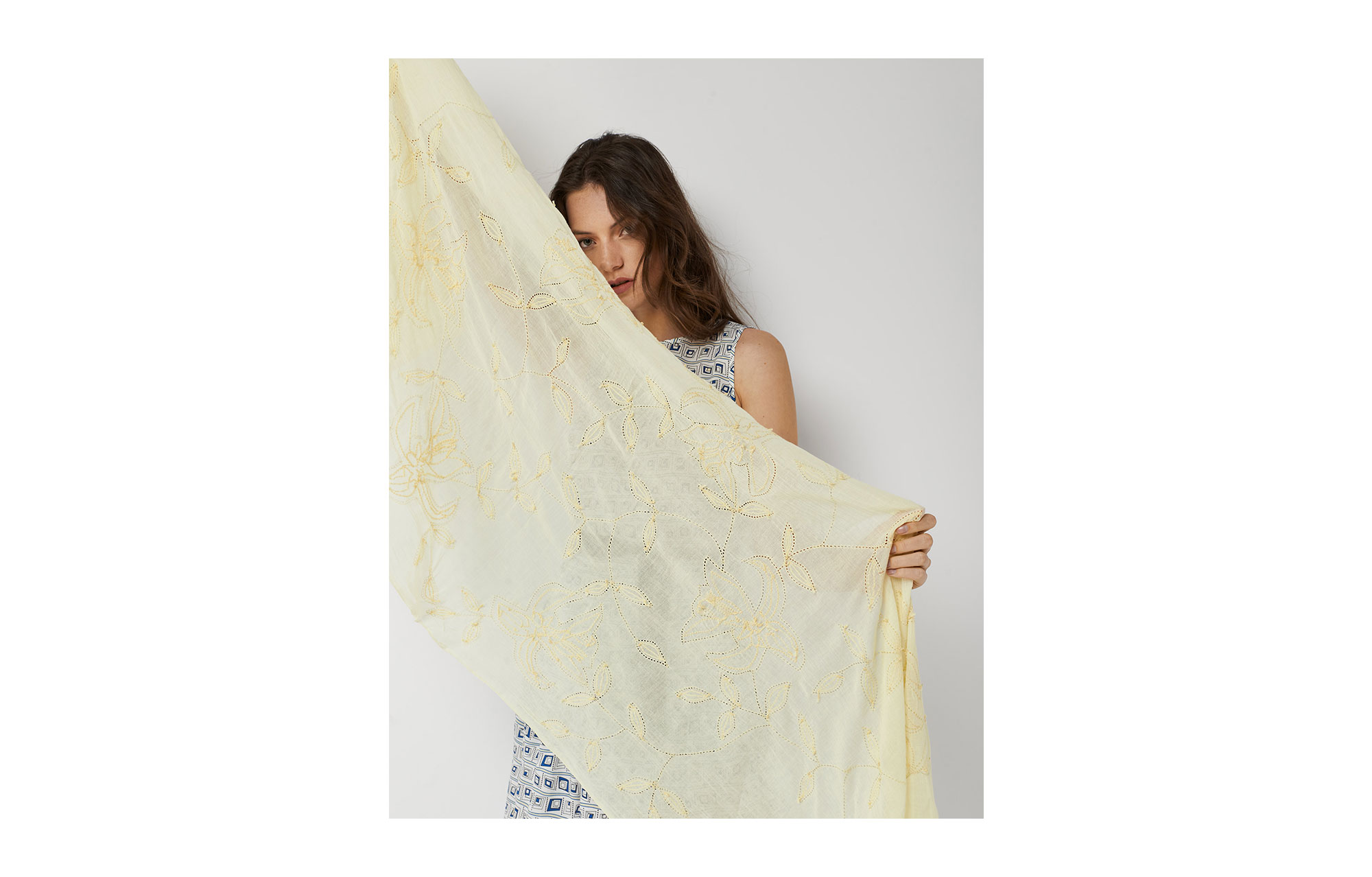 Yellow cotton foulard with embroidery 
